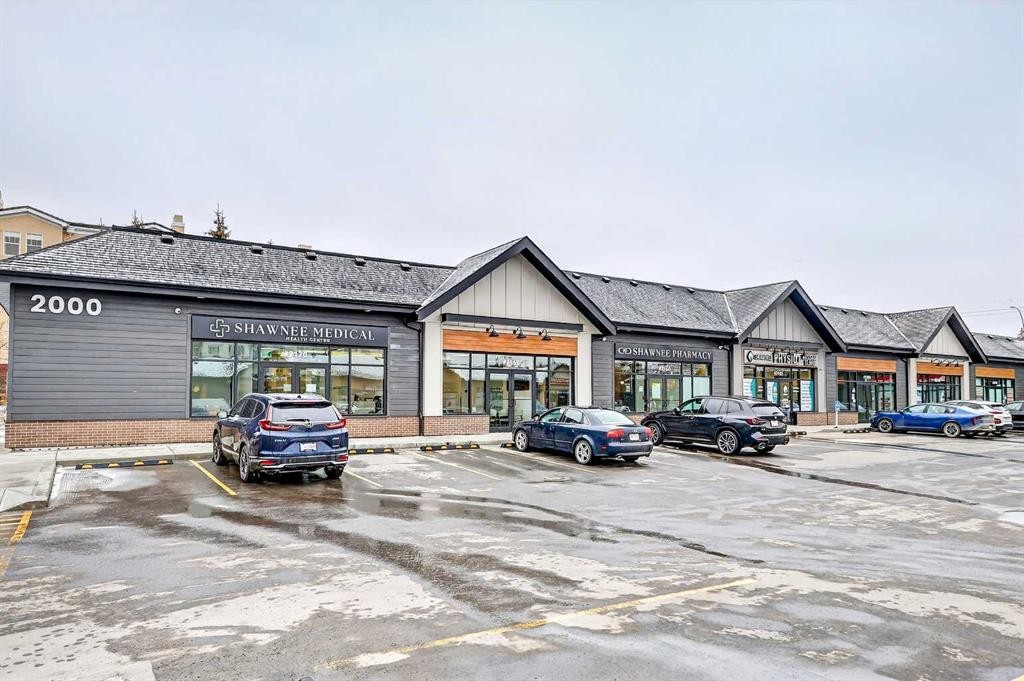 401-150 Shawnee Square Sw, Calgary, AB - Outdoor