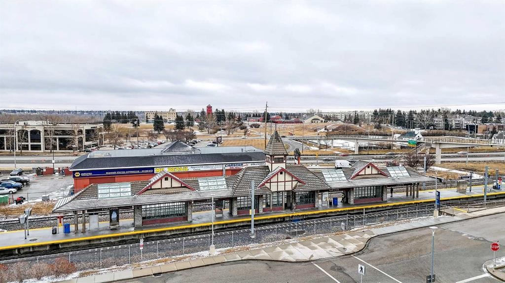 401-150 Shawnee Square Sw, Calgary, AB - Outdoor With View