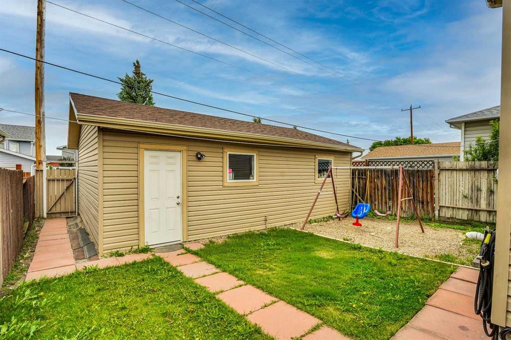 6515 Martingrove Drive Ne, Calgary, AB