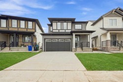 4012 SOUTHWINDS Way SWAirdrie, AB T4B 5X4