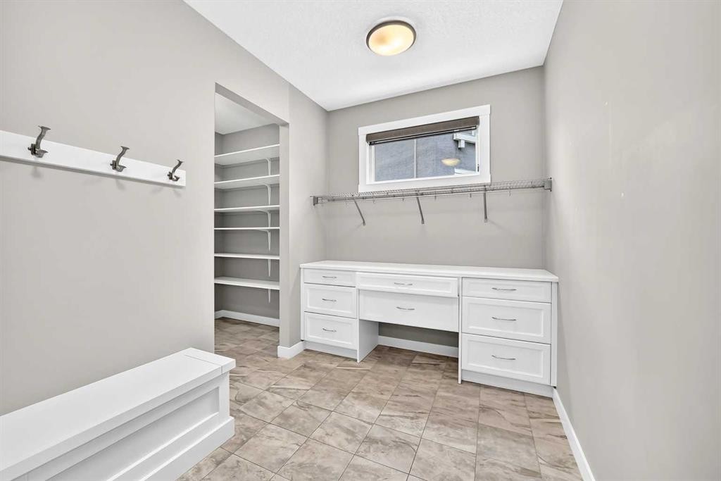 143 Stonemere Green, Chestermere, AB - Indoor Photo Showing Other Room