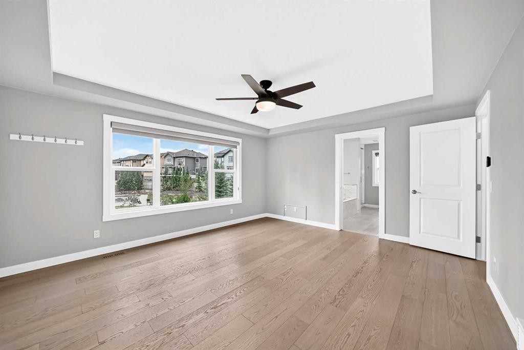 143 Stonemere Green, Chestermere, AB - Indoor Photo Showing Other Room