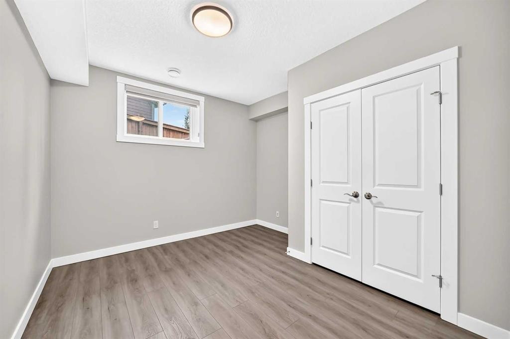 143 Stonemere Green, Chestermere, AB - Indoor Photo Showing Other Room