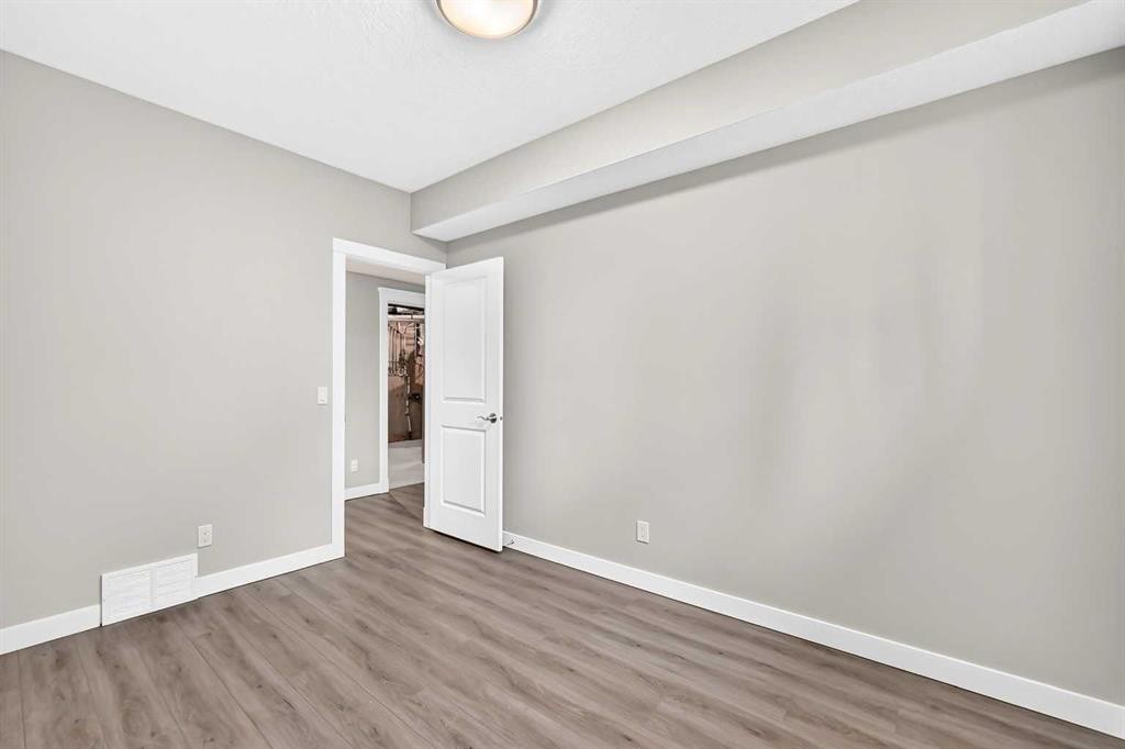 143 Stonemere Green, Chestermere, AB - Indoor Photo Showing Other Room