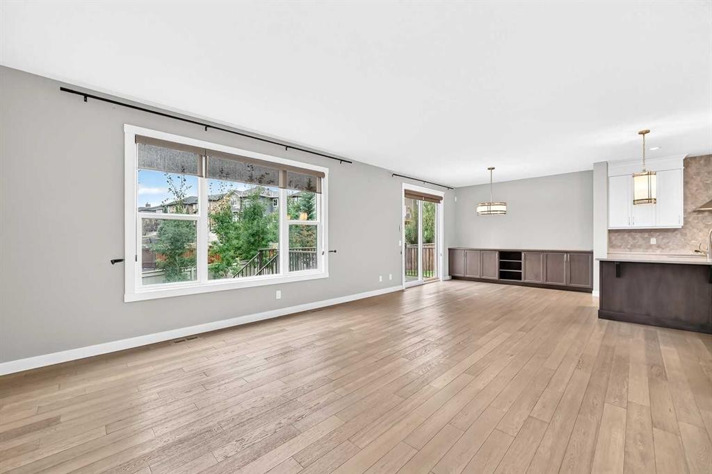 143 Stonemere Green, Chestermere, AB - Indoor
