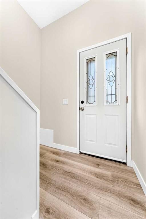 42 Rundlelawn Close Ne, Calgary, AB - Indoor Photo Showing Other Room