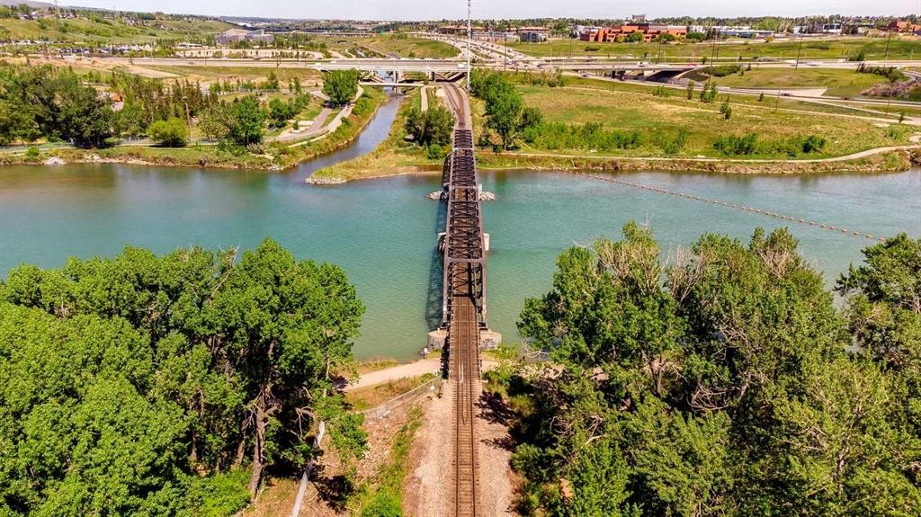 1644 16 Street Se, Calgary, AB - Outdoor With Body Of Water With View
