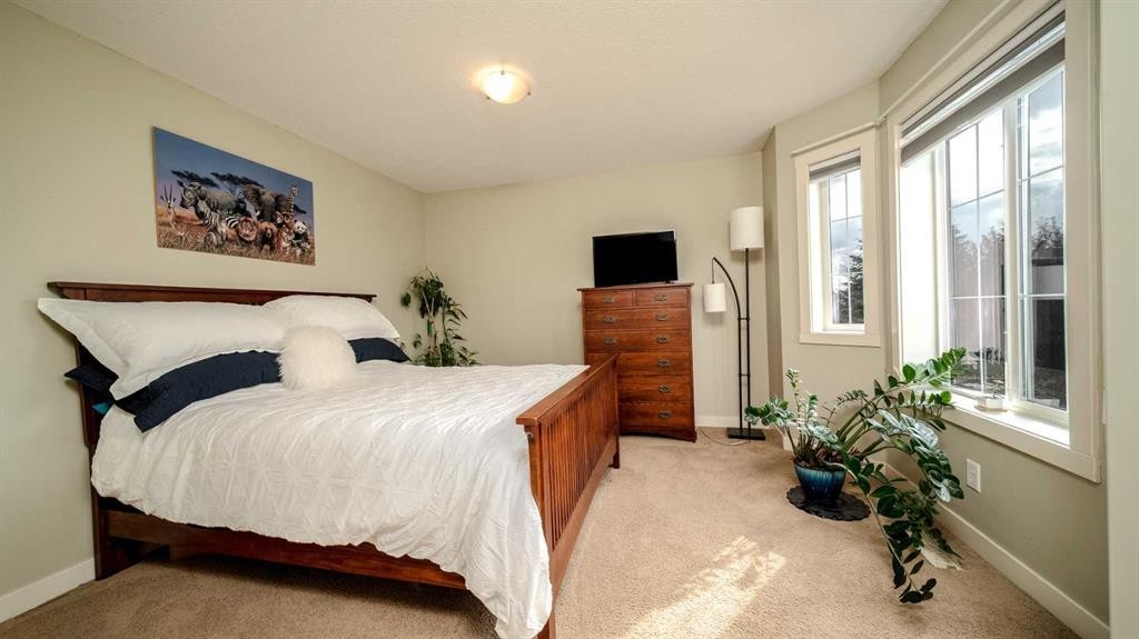 93 Cranleigh Heath Se, Calgary, AB - Indoor Photo Showing Bedroom