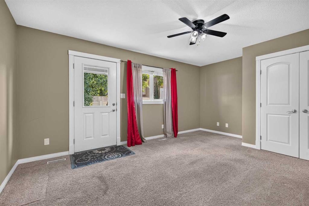 3-310 6 Avenue Ne, Three Hills, AB - Indoor Photo Showing Other Room