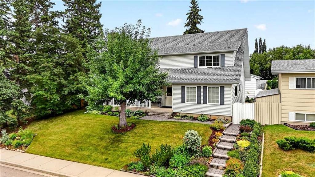 1707 107 Avenue Sw, Calgary, AB - Outdoor