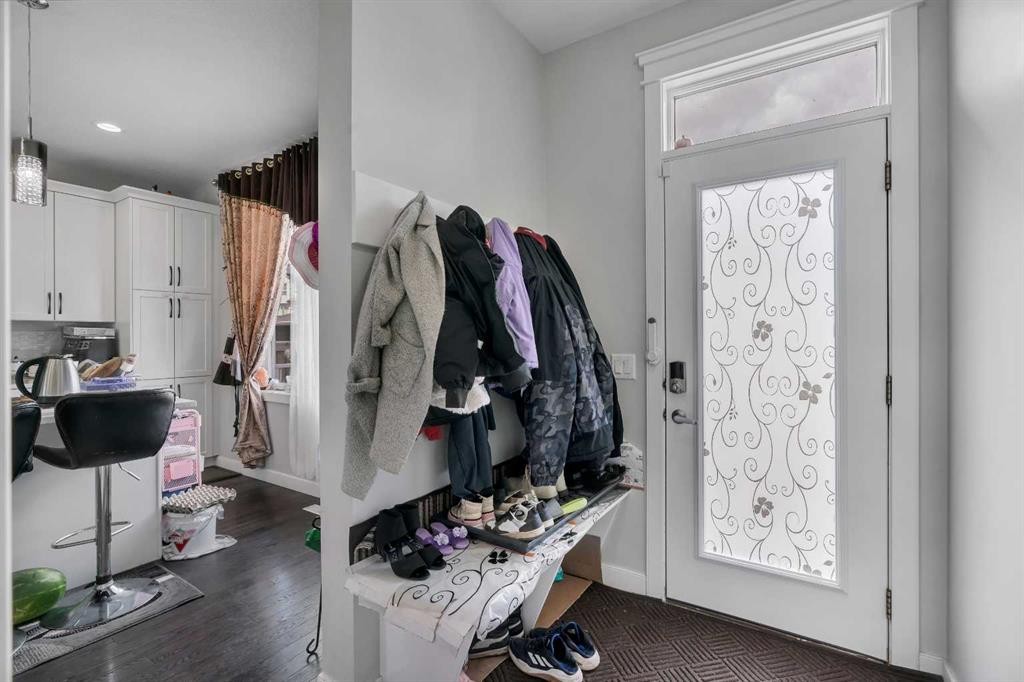 552 Redstone Drive Ne, Calgary, AB