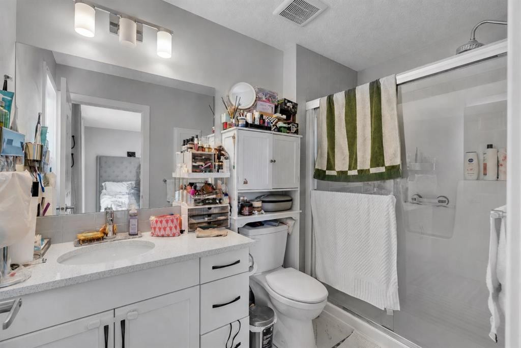 552 Redstone Drive Ne, Calgary, AB