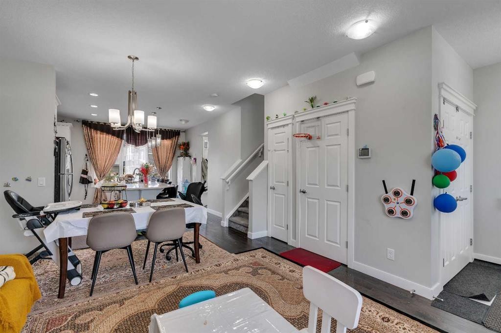 552 Redstone Drive Ne, Calgary, AB