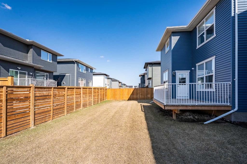 468 Dawson Circle, Chestermere, AB - Outdoor