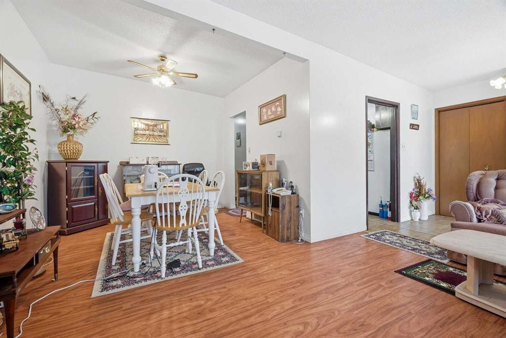 1612 24 Avenue Nw, Calgary, AB - Indoor Photo Showing Dining Room