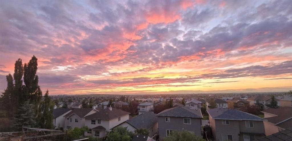 210 Panamount Hill Nw, Calgary, AB - Outdoor With View