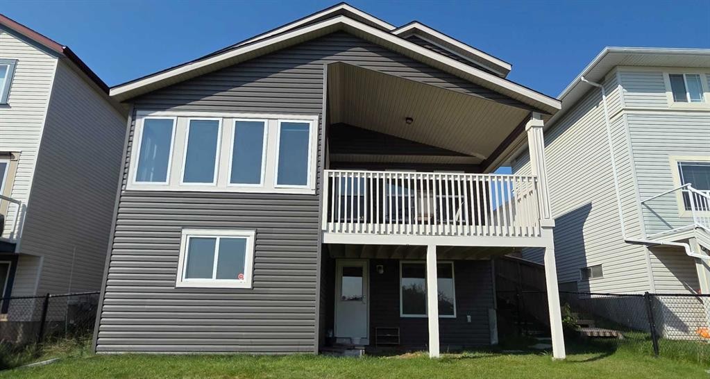 210 Panamount Hill Nw, Calgary, AB - Outdoor With Exterior