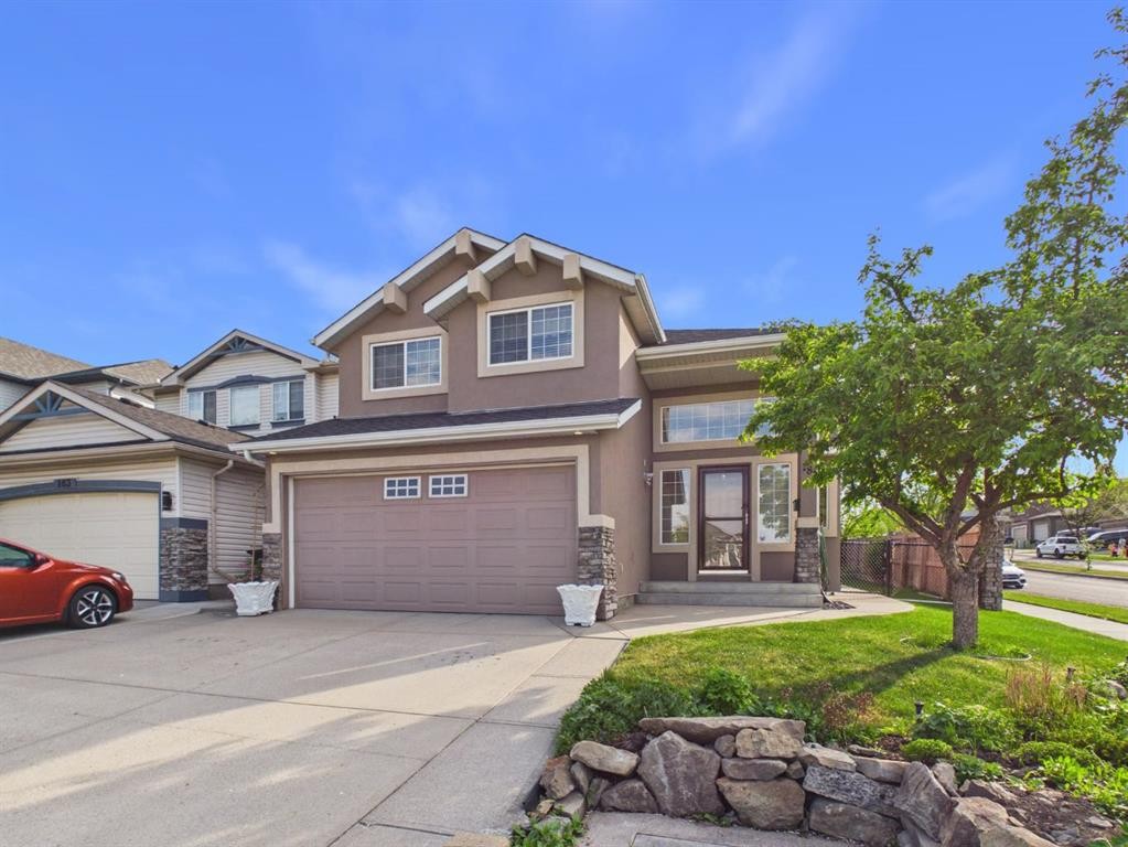 181 Panamount Hill Nw, Calgary, AB - Outdoor With Facade