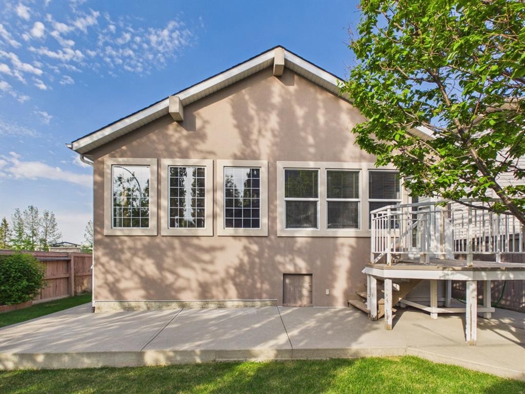 181 Panamount Hill Nw, Calgary, AB - Outdoor