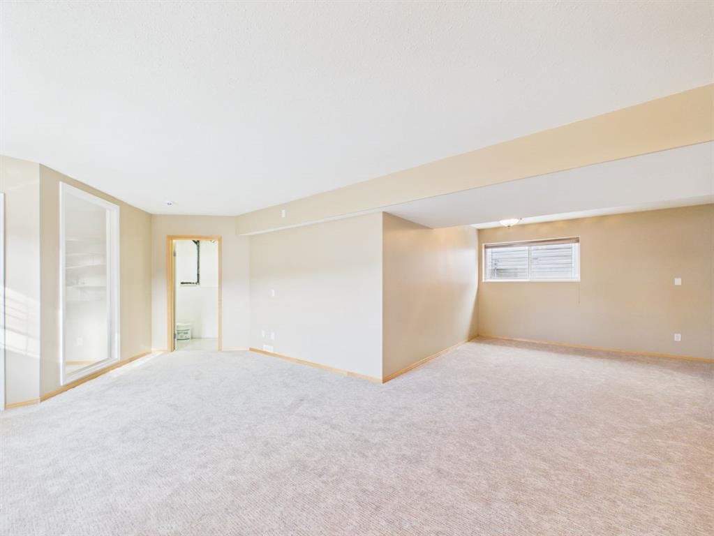 181 Panamount Hill Nw, Calgary, AB - Indoor