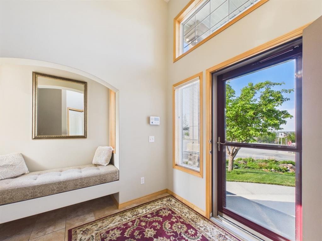 181 Panamount Hill Nw, Calgary, AB - Indoor Photo Showing Other Room