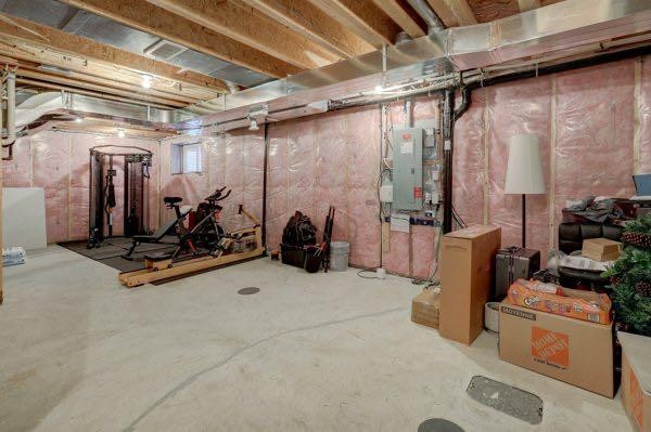 174 Rowley Gate Nw, Calgary, AB - Indoor Photo Showing Basement