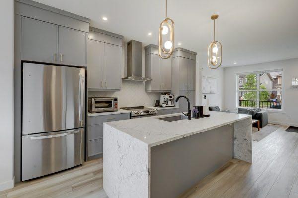 174 Rowley Gate Nw, Calgary, AB - Indoor Photo Showing Kitchen With Stainless Steel Kitchen With Upgraded Kitchen