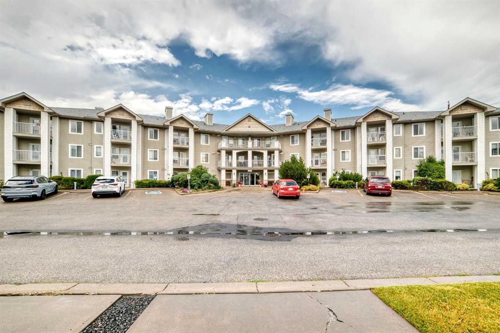 3337-6818 Pinecliff Grove Ne, Calgary, AB