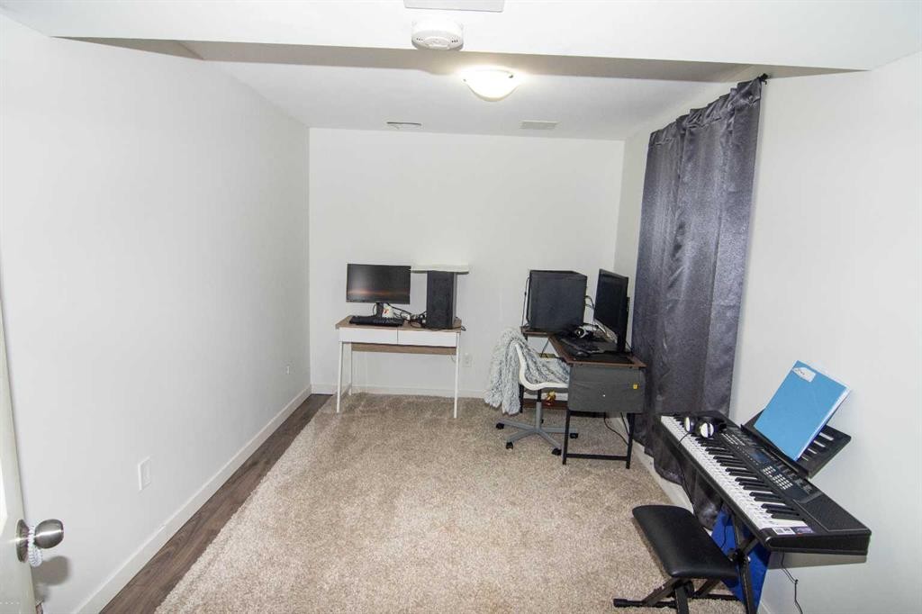 754 Luxstone Gate Sw, Airdrie, AB - Indoor