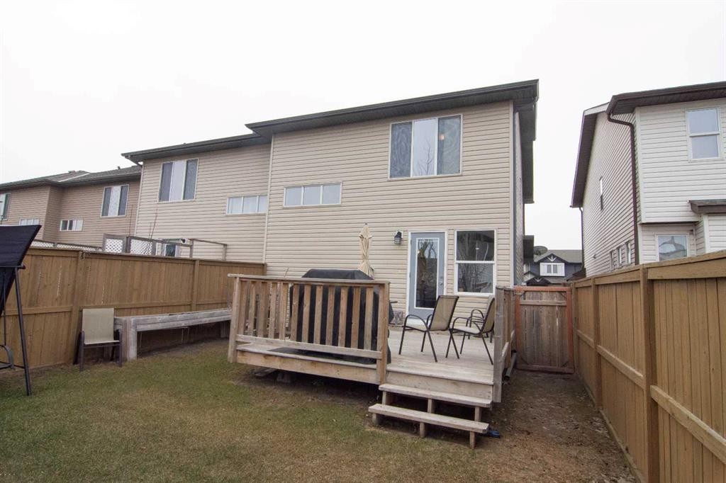 754 Luxstone Gate Sw, Airdrie, AB - Outdoor With Exterior