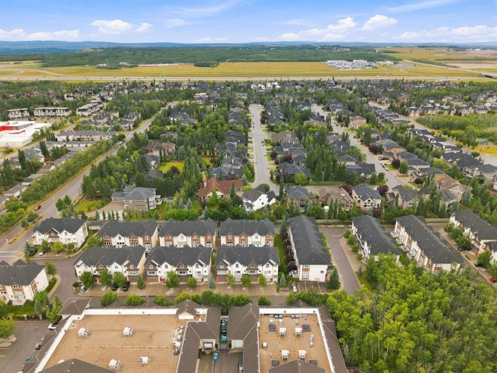 804 Wentworth Villas Sw, Calgary, AB - Outdoor With View