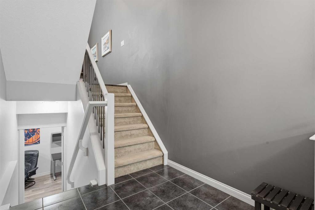 804 Wentworth Villas Sw, Calgary, AB - Indoor Photo Showing Other Room