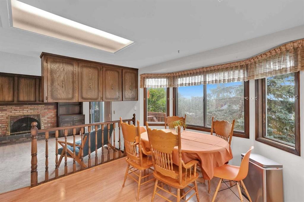 60 Beddington Drive Ne, Calgary, AB - Indoor Photo Showing Dining Room