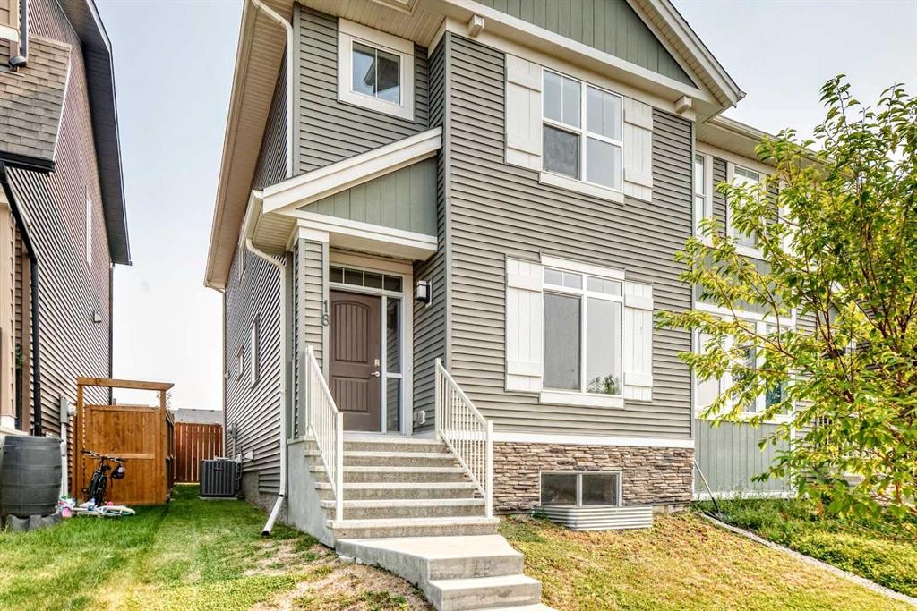 18 Willow Crescent, Okotoks, AB - Outdoor