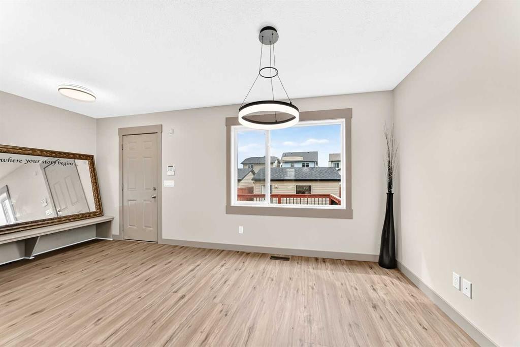 321 Skyview Ranch Drive Ne, Calgary, AB - Indoor Photo Showing Other Room