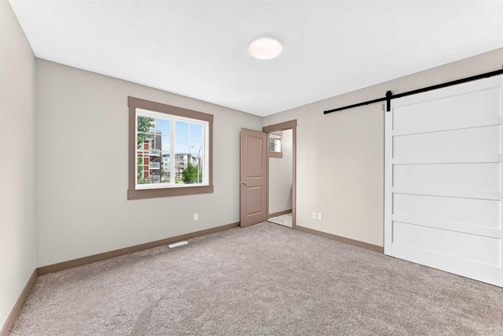 321 Skyview Ranch Drive Ne, Calgary, AB - Indoor Photo Showing Other Room
