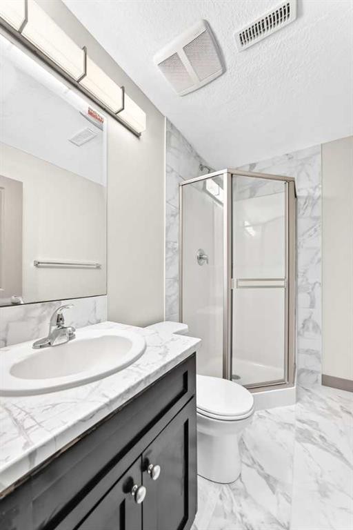 321 Skyview Ranch Drive Ne, Calgary, AB - Indoor Photo Showing Bathroom