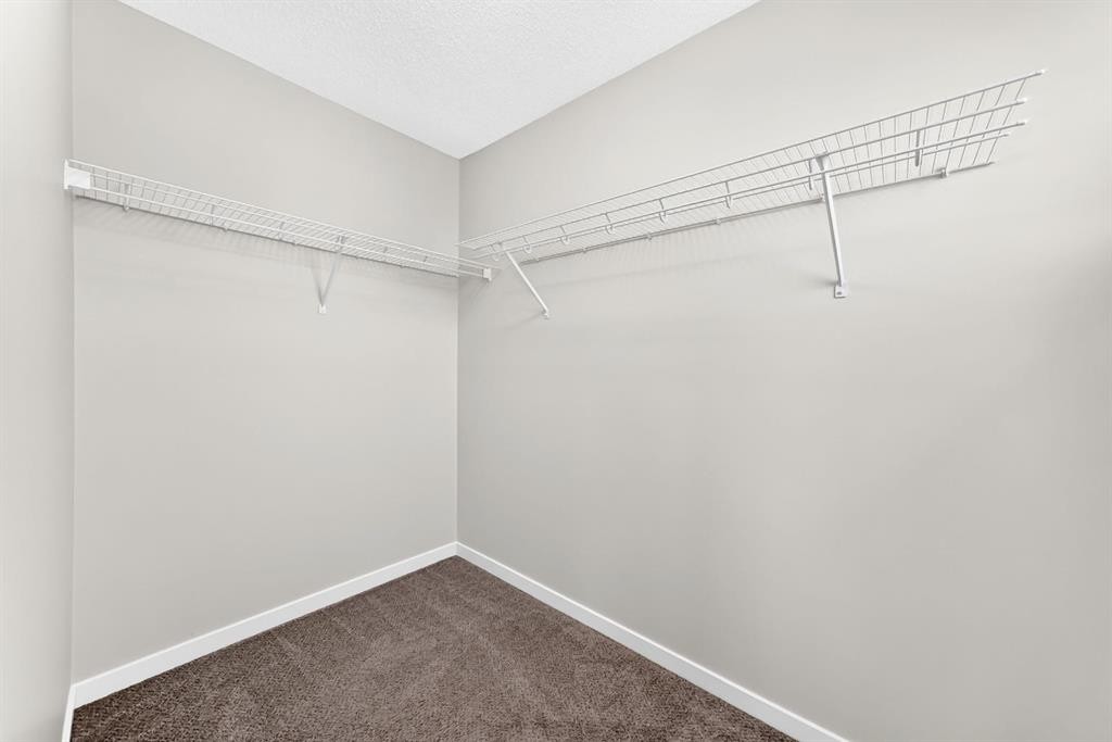 428 Cranbrook Square Se, Calgary, AB - Indoor With Storage