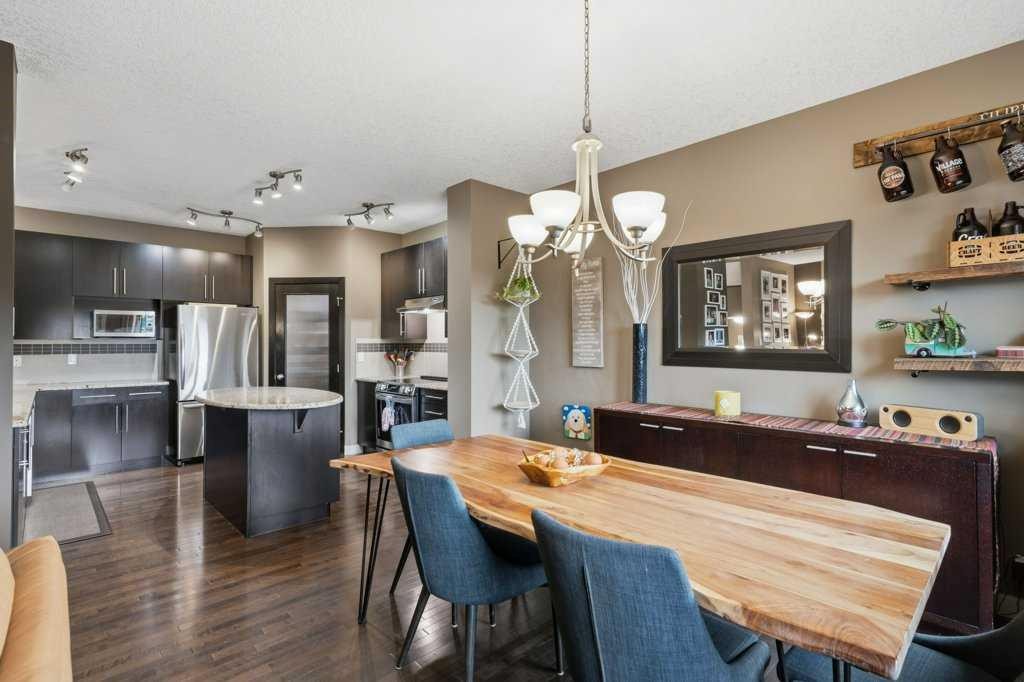 69 Everhollow Avenue Sw, Calgary, AB - Indoor Photo Showing Dining Room