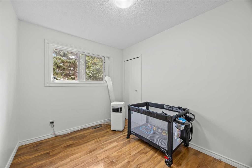 28 Erin Croft Place Se, Calgary, AB - Indoor