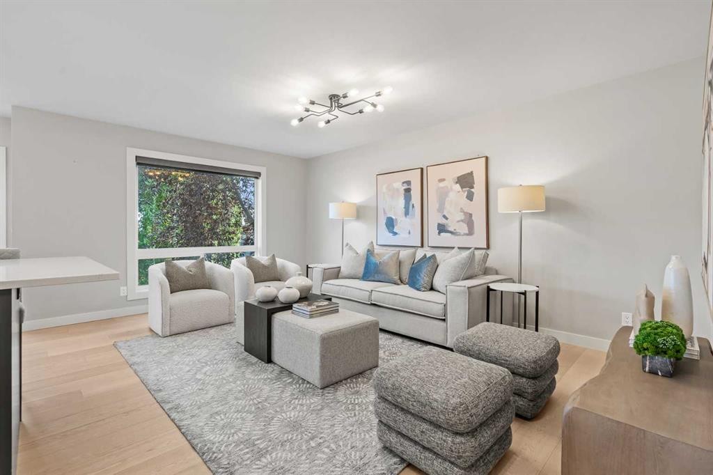 10 Aspen Stone Mews Sw, Calgary, AB - Indoor Photo Showing Living Room