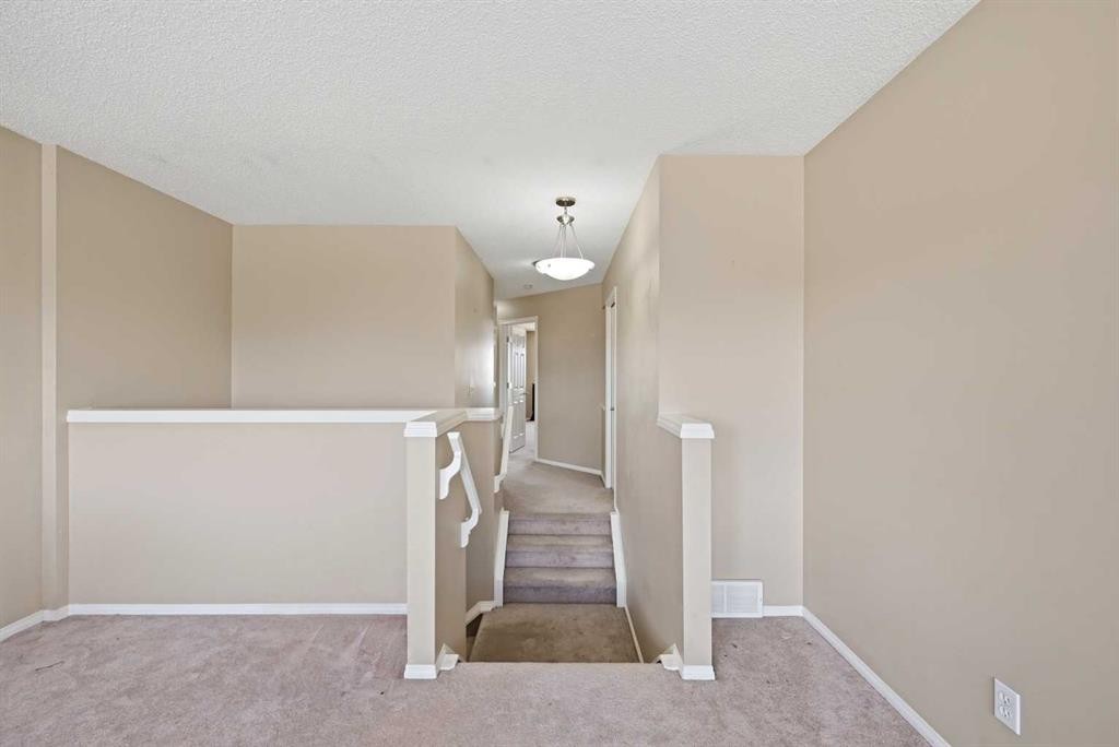 86 Saddlecrest Close Ne, Calgary, AB - Indoor Photo Showing Other Room