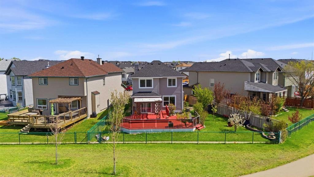86 Saddlecrest Close Ne, Calgary, AB - Outdoor With Deck Patio Veranda