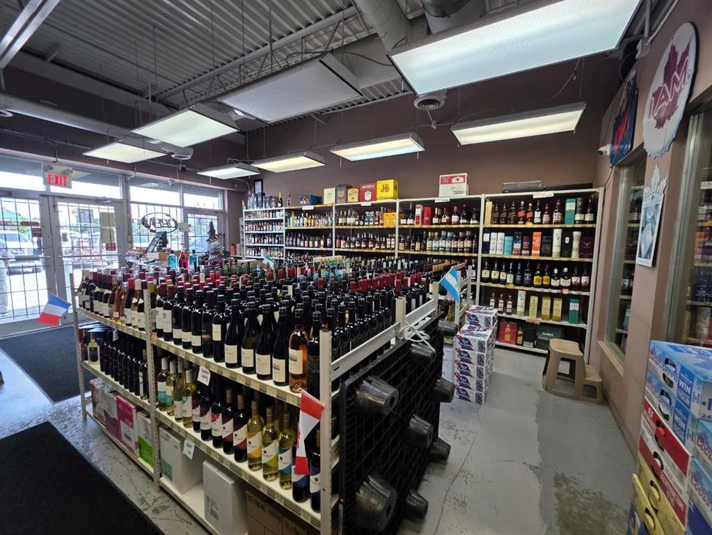 123 Any Street Se, Calgary, AB