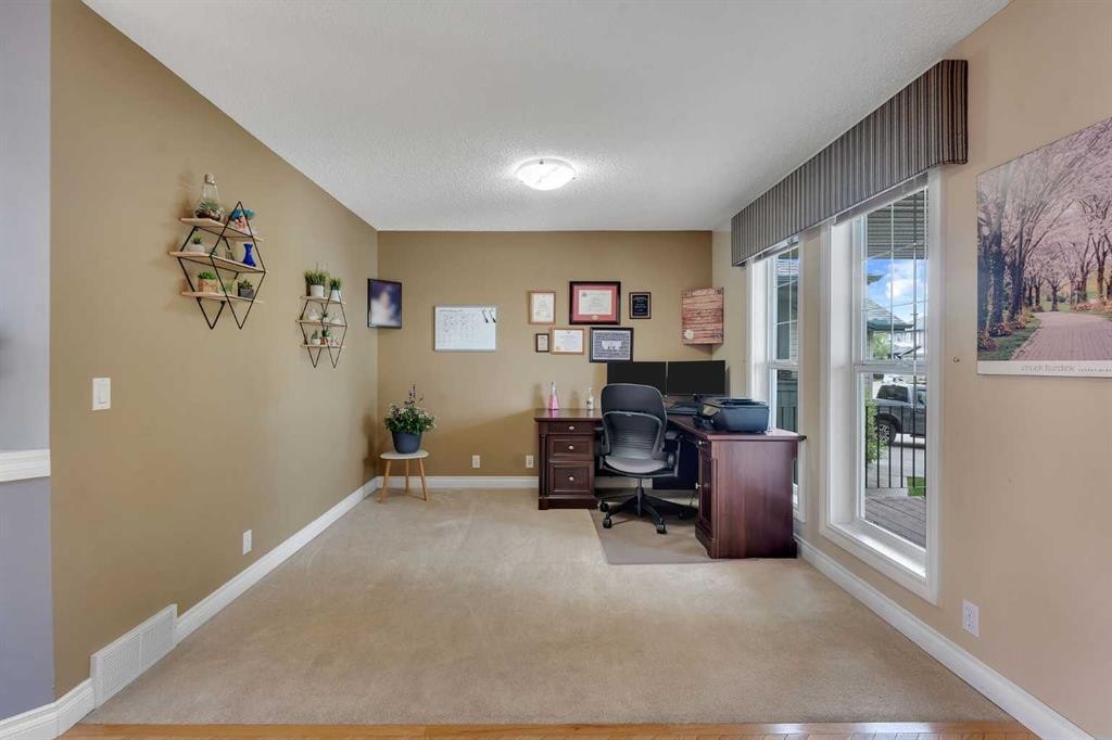 169 West Creek Boulevard, Chestermere, AB - Indoor