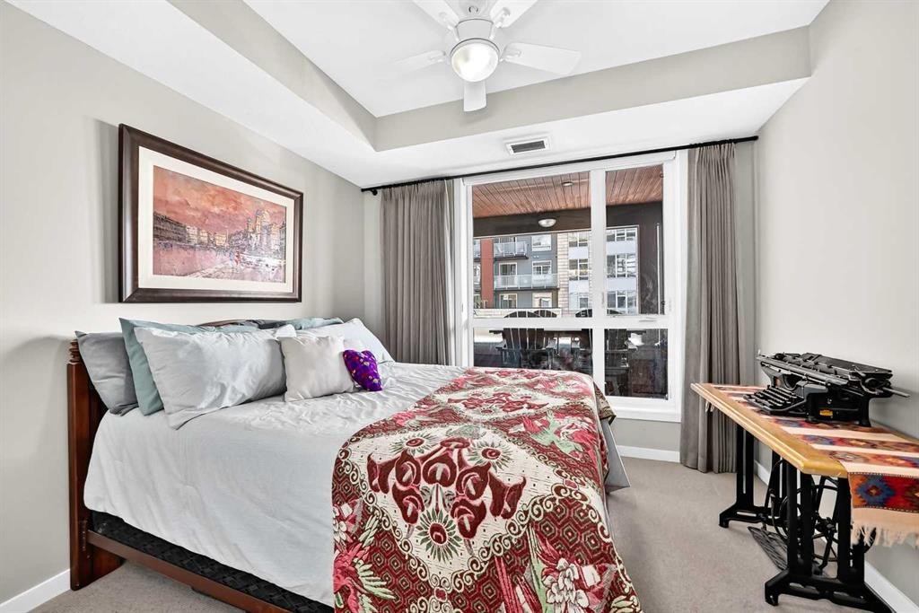 201-122 Mahogany Centre Se, Calgary, AB - Indoor Photo Showing Bedroom