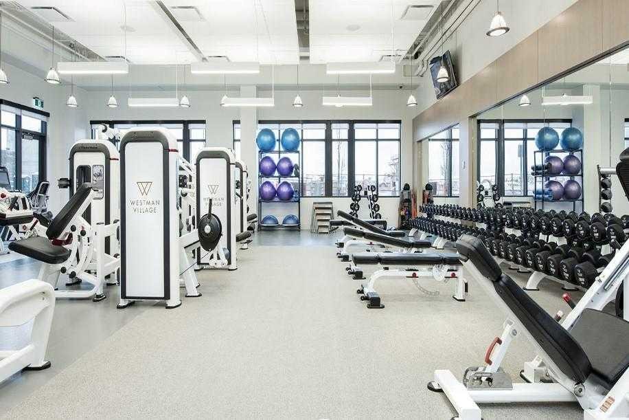 202-122 Mahogany Centre Se, Calgary, AB - Indoor Photo Showing Gym Room
