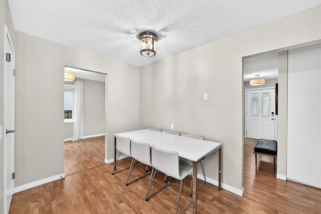 119 Maitland Rise Ne, Calgary, AB - Indoor Photo Showing Other Room