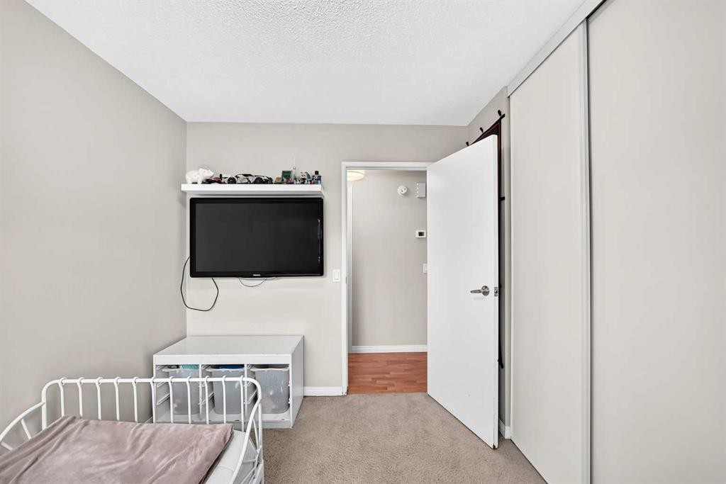119 Maitland Rise Ne, Calgary, AB - Indoor