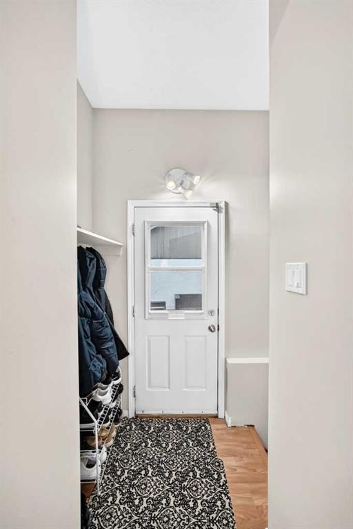 119 Maitland Rise Ne, Calgary, AB - Indoor Photo Showing Other Room
